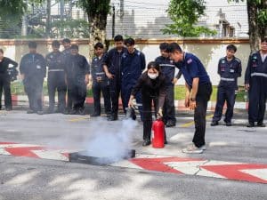 AMC ใส่ใจความปลอดภัย จัดหลักสูตรอบรมดับเพลิงและซ้อมอพยพหนีไฟประจำปี 2025